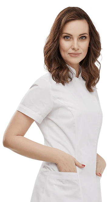 Medico che spiega i benefici per la pelle